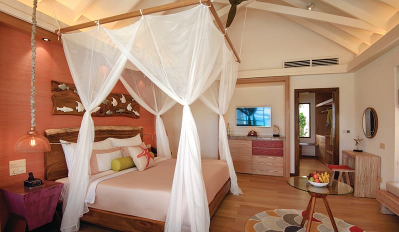 OBLU SELECT at Sangeli-Deluxe Beach Pool Villa Bedroom_14146